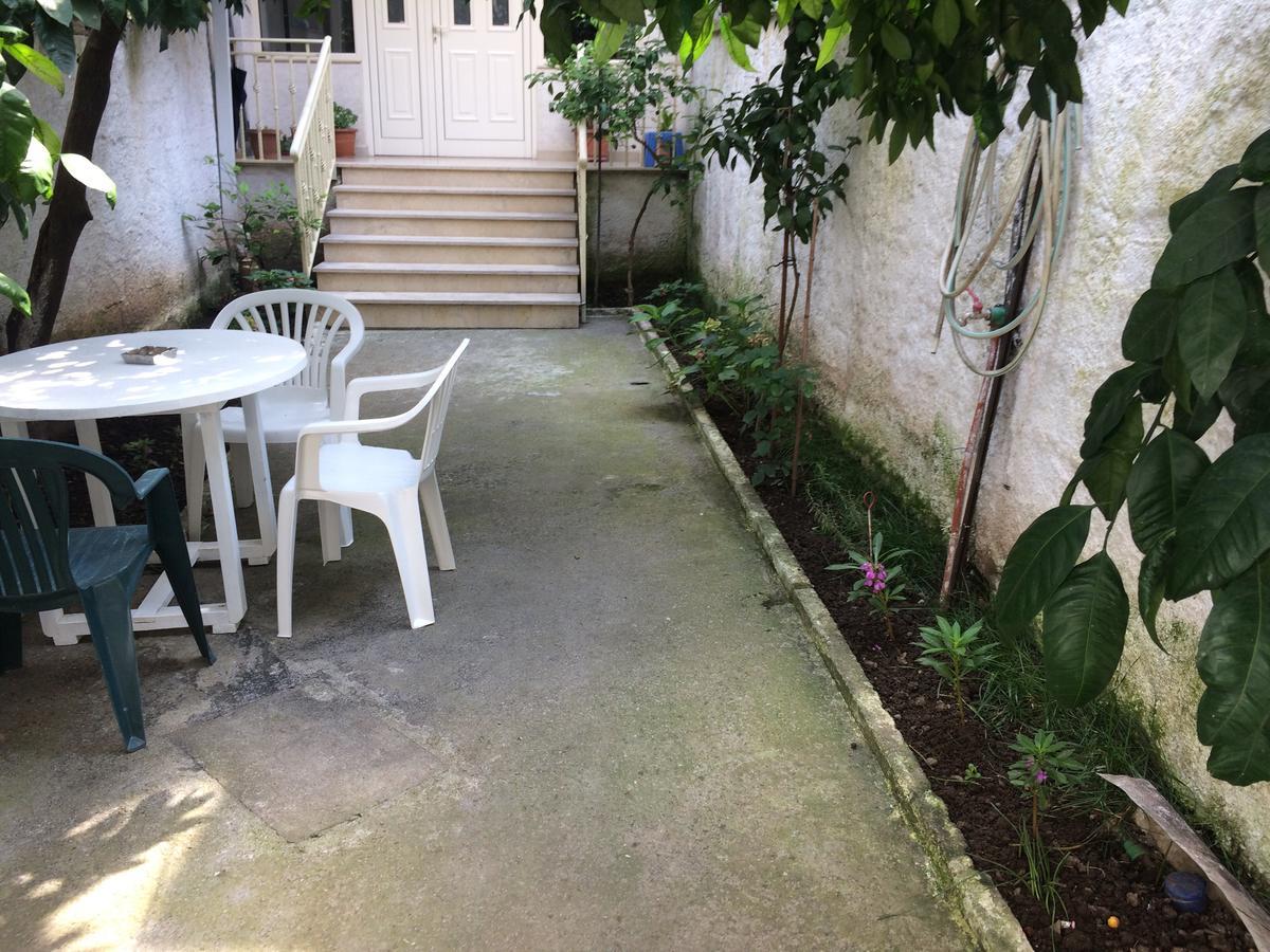 Nina Guest House Tiranë Ngoại thất bức ảnh