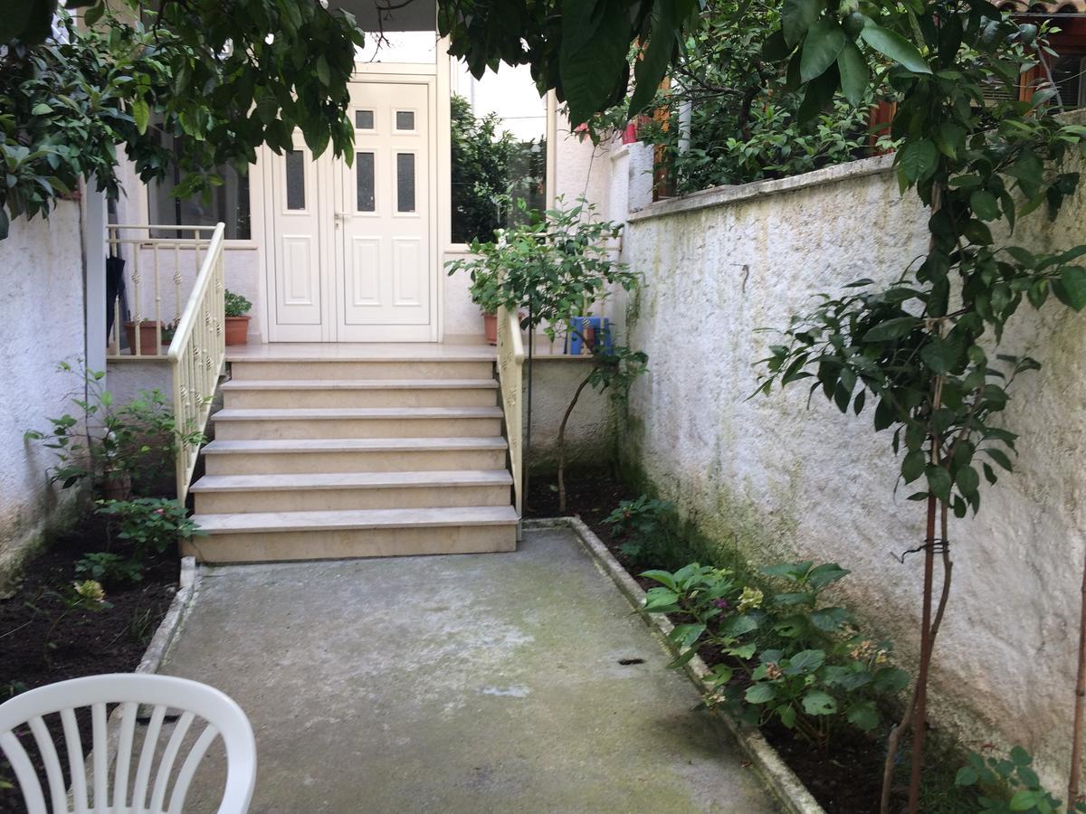 Nina Guest House Tiranë Ngoại thất bức ảnh