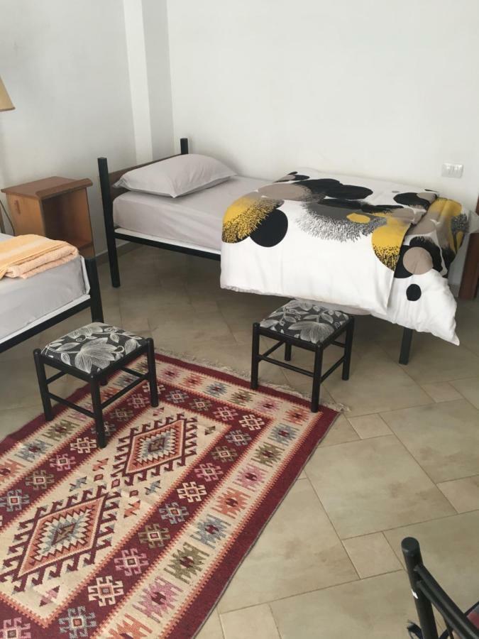 Nina Guest House Tiranë Ngoại thất bức ảnh